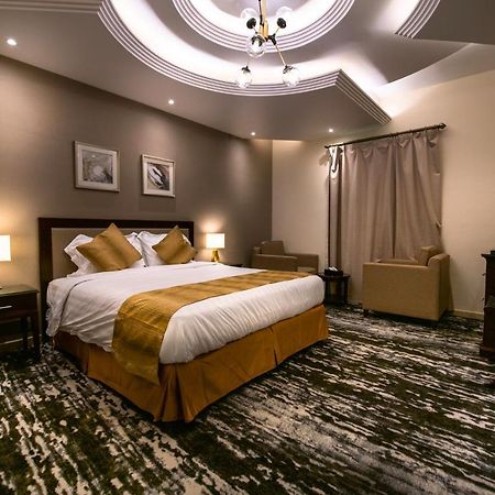 Golden Rose Hotel Dżizan Zewnętrze zdjęcie