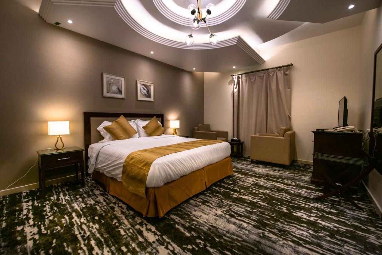 Golden Rose Hotel Dżizan Zewnętrze zdjęcie